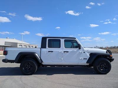 Used 2024 Jeep Gladiator - photo 1