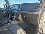 2024 Jeep Gladiator Crew Cab 4WD Pickup for sale #25R079A - photo 27