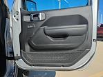2024 Jeep Gladiator Crew Cab 4WD Pickup for sale #25R079A - photo 28