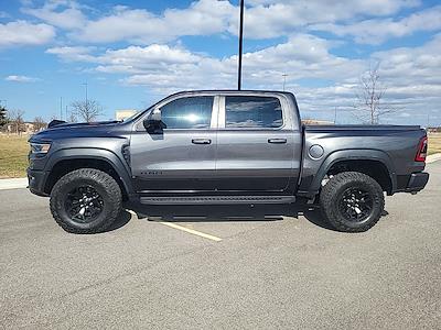 Used 2022 Ram 1500 - photo 1
