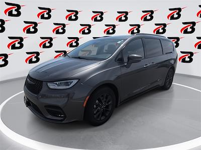 2022 Chrysler Pacifica FWD Minivan for sale #LR10144A - photo 1