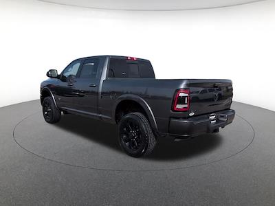 Used 2022 Ram 2500 - photo 2