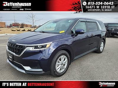 Used 2024 Kia Carnival - photo 1