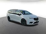 2025 Chrysler Pacifica AWD Minivan for sale #P402 - photo 4