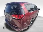 2018 Chrysler Pacifica FWD Minivan for sale #O5M605087A - photo 3