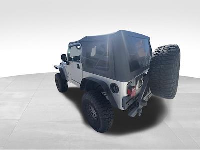 2005 Jeep Wrangler 4x4 SUV for sale #O5W649532A - photo 2