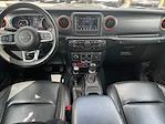2021 Jeep Gladiator Crew Cab 4x4 Pickup for sale #O5X533990A - photo 8