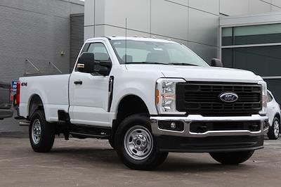Used 2024 Ford F-250 - photo 1