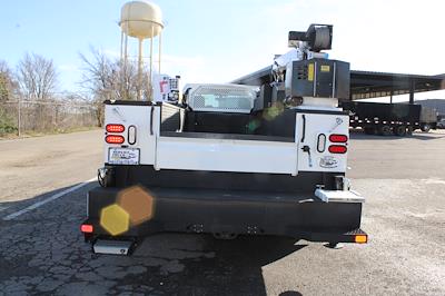 Used 2023 Chevrolet Silverado 5500 4x4 Service Truck Depot Mechanics Body with Crane for sale #299749 - photo 2