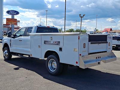 2025 Ford F-350 Super Cab DRW 4x4 Reading Service Truck for sale #25F938 - photo 2