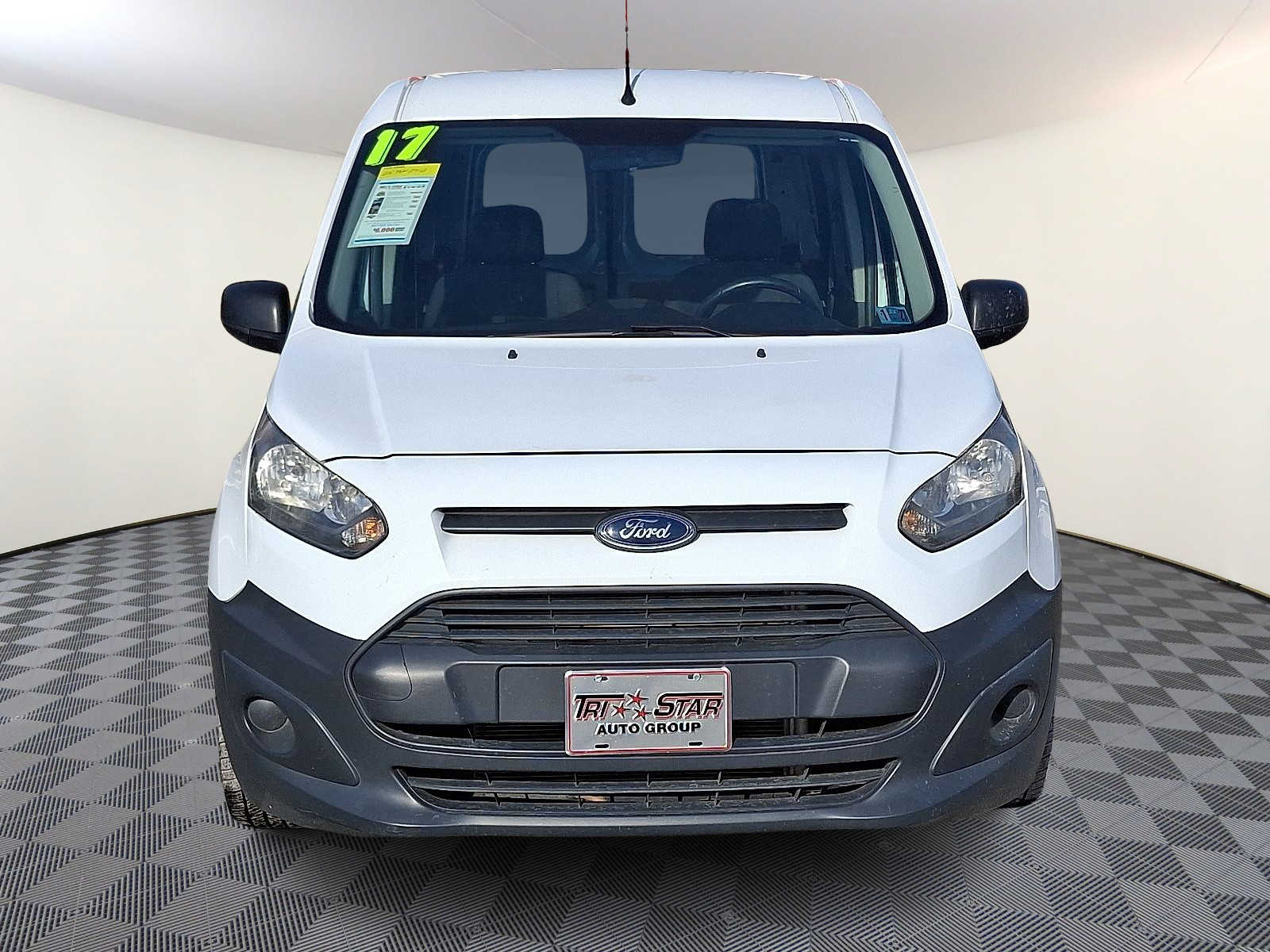 Used 2017 Ford Transit Connect - photo 5