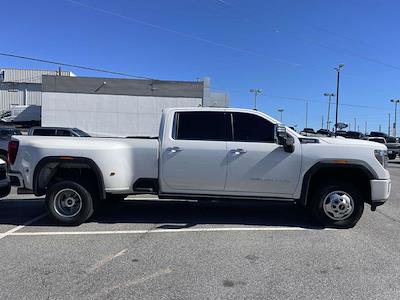 Used 2022 GMC Sierra 3500 - photo 1