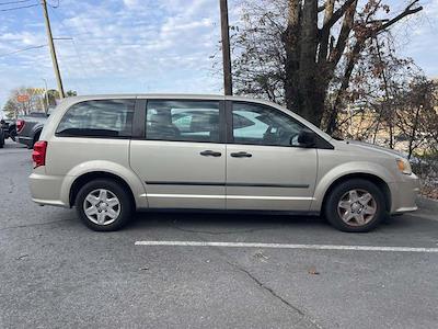 Used 2013 Dodge Grand Caravan - photo 1