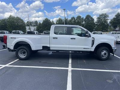 2025 Ford F-350 Crew Cab DRW 4x4 Pickup for sale #AH1290 - photo 2