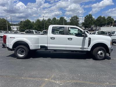 2025 Ford F-350 Crew Cab DRW 4x4 Pickup for sale #AH1294 - photo 2