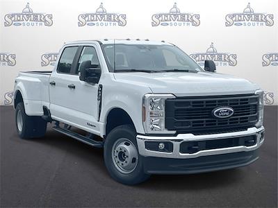 New 2025 Ford F-350 XL Crew Cab 4x4 DRW Pickup for sale #AH1299 - photo 1