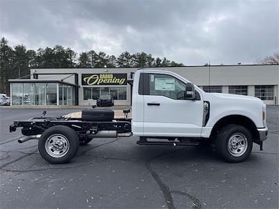 New 2026 Ford F-350 Regular Cab Cab Chassis for sale #AHD1014 - photo 2
