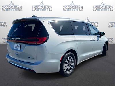 2023 Chrysler Pacifica FWD Minivan for sale #AP1158 - photo 2