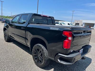 2022 Chevrolet Silverado 1500 Crew Cab 4x4 Pickup for sale #11490A - photo 2