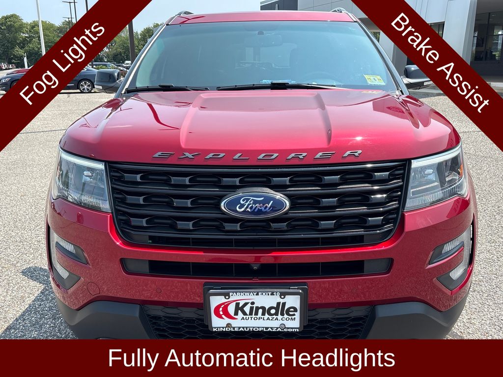 Used 2017 Ford Explorer - photo 2