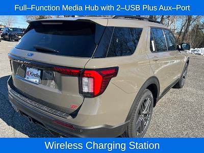 New 2026 Ford Explorer - photo 1