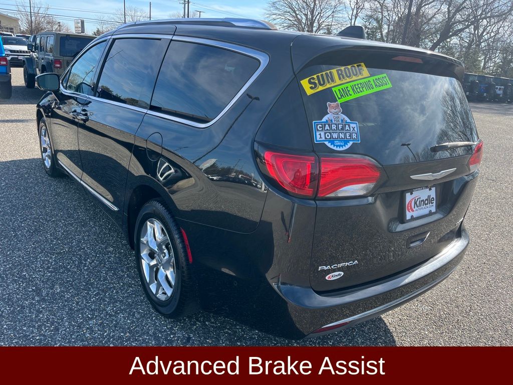 Used 2017 Chrysler Pacifica - photo 27