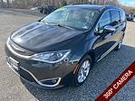 2017 Chrysler Pacifica FWD Minivan for sale #33906A - photo 5