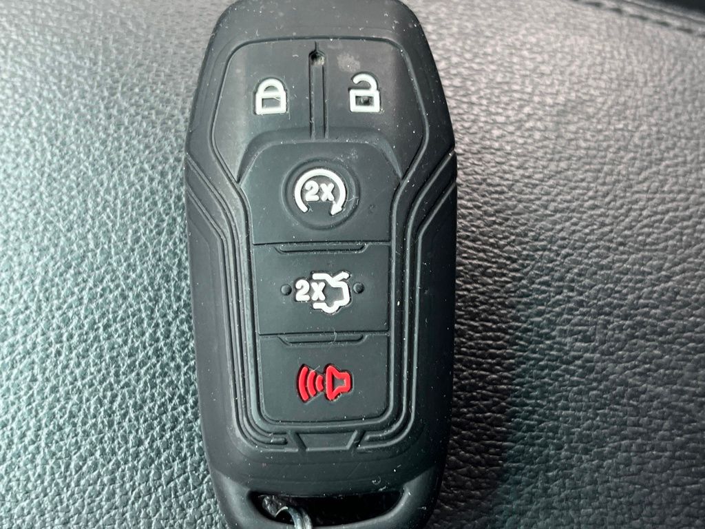 Used 2017 Ford Explorer - photo 26