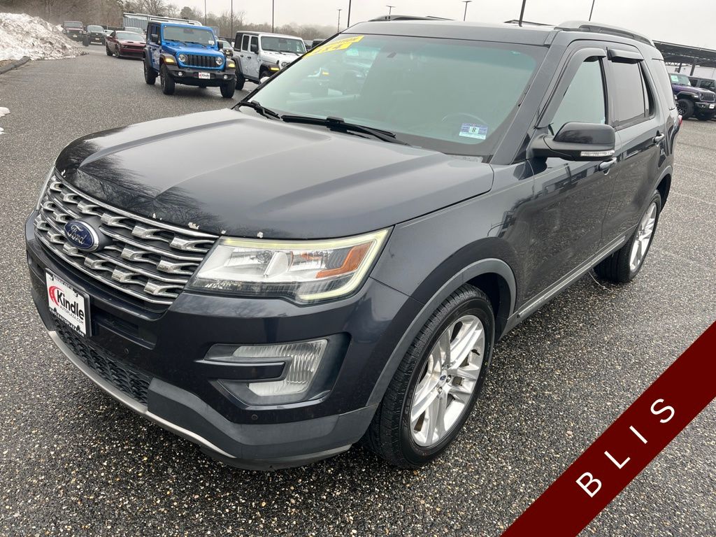 Used 2017 Ford Explorer - photo 6
