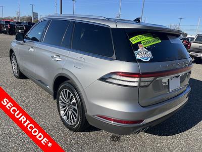 Used 2023 Lincoln Aviator Standard AWD SUV for sale #647199A - photo 2
