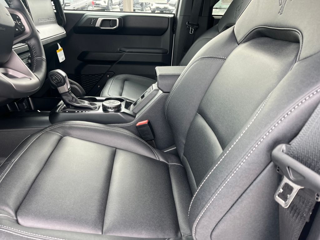 New 2025 Ford Bronco - photo 20