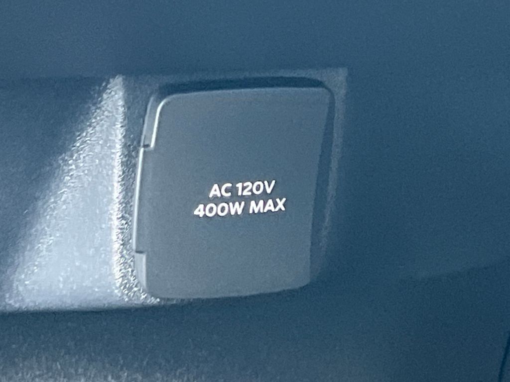 New 2025 Ford Expedition - photo 28