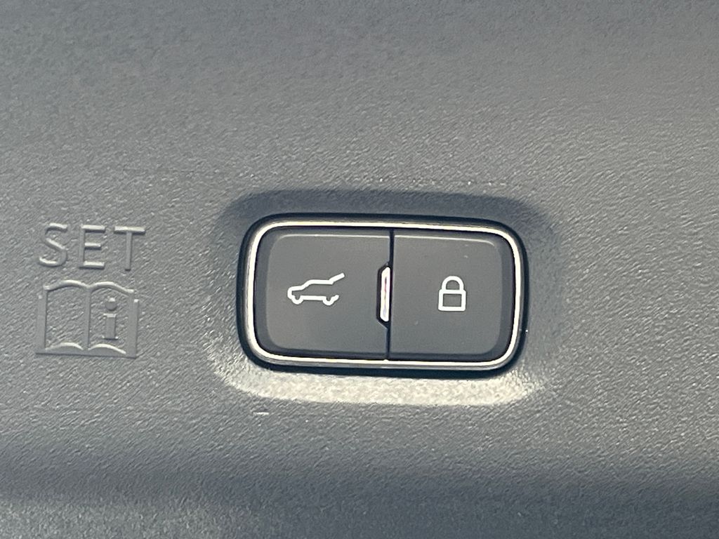 New 2025 Ford Expedition - photo 33