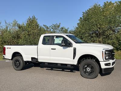 New 2026 Ford F-350 XL Super Cab 4x4 SRW Pickup for sale #DC26003 - photo 1