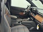 New 2025 GMC Canyon AT4 Crew Cab 4WD Pickup for sale #25918 - photo 17