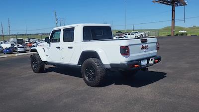2021 Jeep Gladiator Crew Cab 4WD Pickup for sale #ML553950W - photo 2