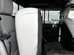 2021 Jeep Gladiator Crew Cab 4WD Pickup for sale #ML553950W - photo 11