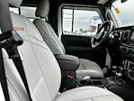 2021 Jeep Gladiator Crew Cab 4WD Pickup for sale #ML553950W - photo 12