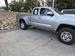 2017 Toyota Tacoma Extra Cab 4WD Pickup for sale #HX052820P - photo 4