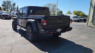 2021 Jeep Gladiator Crew Cab 4WD Pickup for sale #ML621919S - photo 2