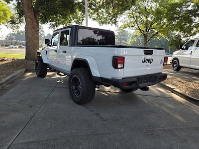 2022 Jeep Gladiator Crew Cab 4WD Pickup for sale #NL167865C - photo 2