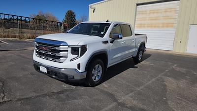 Used 2024 GMC Sierra 1500 SLE Crew Cab 4WD Pickup for sale #RG209032S - photo 2