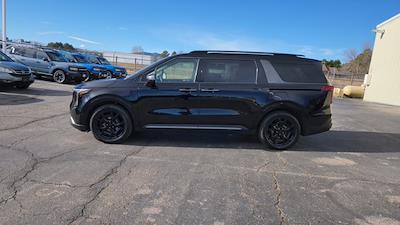 Used 2025 Kia Carnival SX Prestige Minivan for sale #S6031603T - photo 2