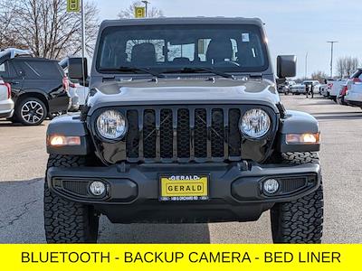 Used 2021 Jeep Gladiator - photo 1