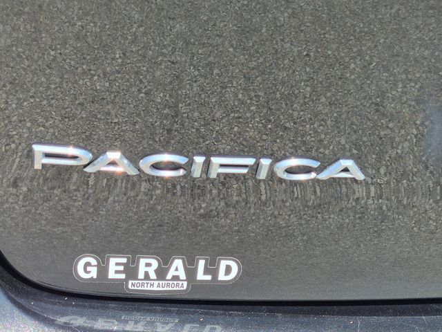 Used 2018 Chrysler Pacifica - photo 27