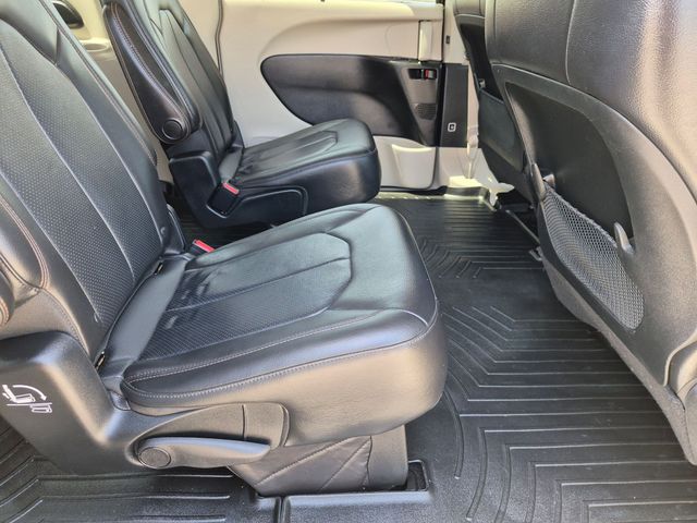 Used 2018 Chrysler Pacifica - photo 29