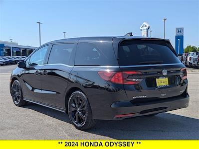 2024 Honda Odyssey FWD Minivan for sale #507216A - photo 2