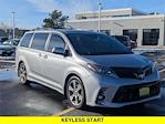Used 2018 Toyota Sienna SE Premium Minivan for sale #508184A - photo 4