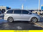 Used 2018 Toyota Sienna SE Premium Minivan for sale #508184A - photo 5