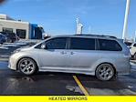 Used 2018 Toyota Sienna SE Premium Minivan for sale #508184A - photo 9